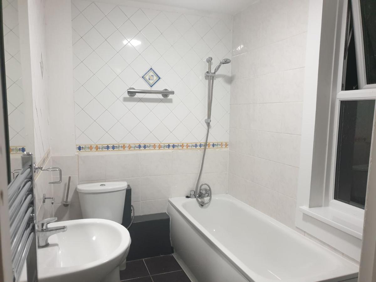 Lovely 1 Bedroom Flat High Barnet 3 Mins Away Exteriér fotografie