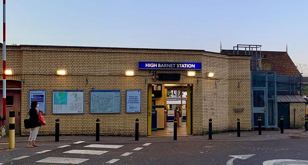 Lovely 1 Bedroom Flat High Barnet 3 Mins Away Exteriér fotografie